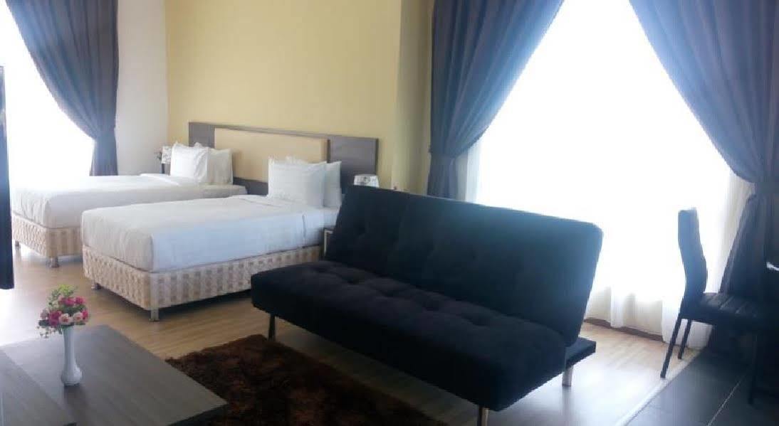 Hotel Metrasquare Malacca Extérieur photo